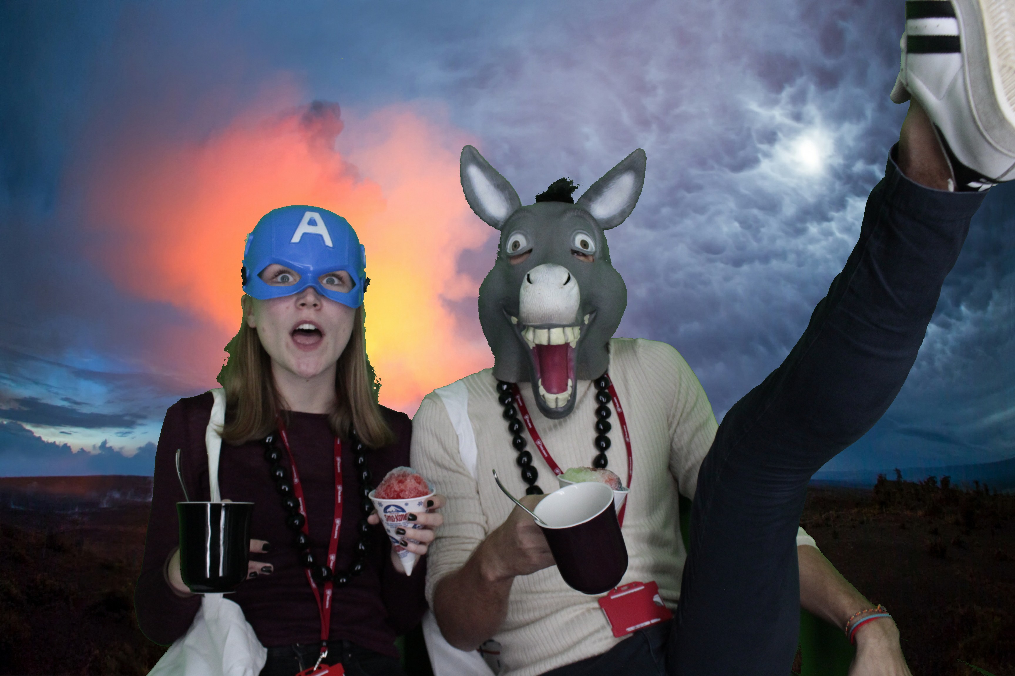 Hawaii Theme Virgin Holidays | View more photos from the event at gallery.myphotoboothexperience.co.uk/u/MyPhotoBoothExperienceLtd/Hawaii-Theme-Virgin-Holidays